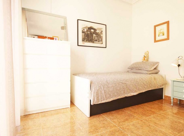 Resale - Villa - Playa Flamenca - La Pinada