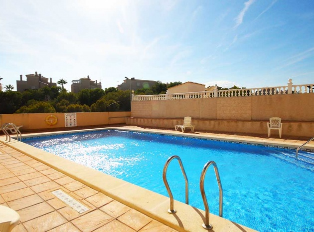 Resale - Villa - Playa Flamenca - La Pinada