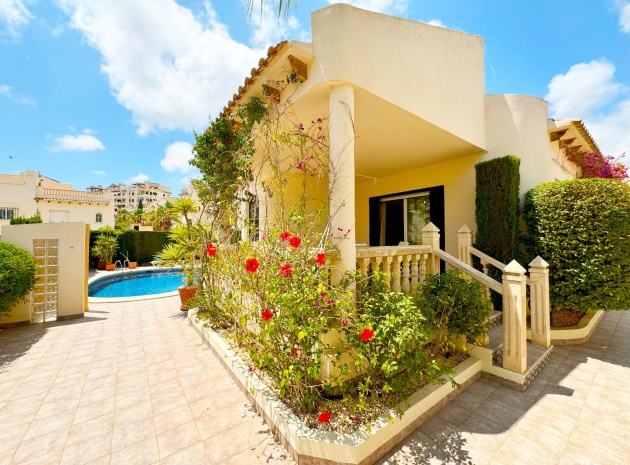 Resale - Villa - Villamartin - las ramblas