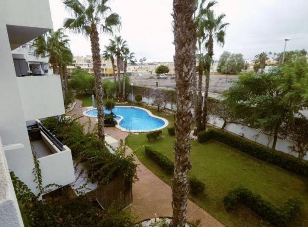 Resale - Apartment - Playa Flamenca - la calma