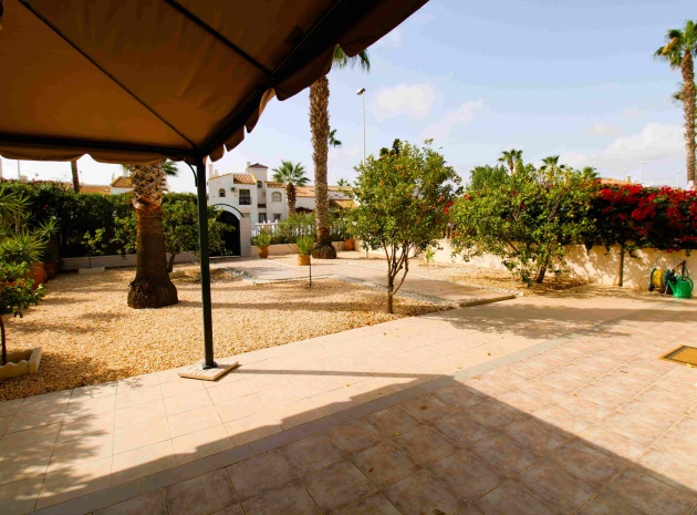 Resale - Villa - Villamartin - Los Dolses