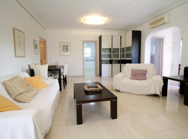 Resale - Villa - Mil Palmeras - Mil Palmeras - Town