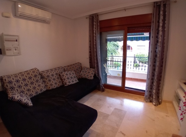 Resale - Apartment - Villamartin