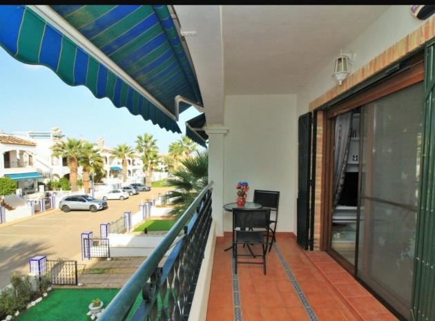 Resale - Apartment - Villamartin