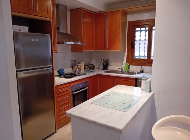 Resale - Apartment - Villamartin