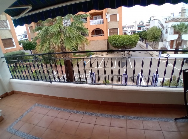 Resale - Apartment - Villamartin