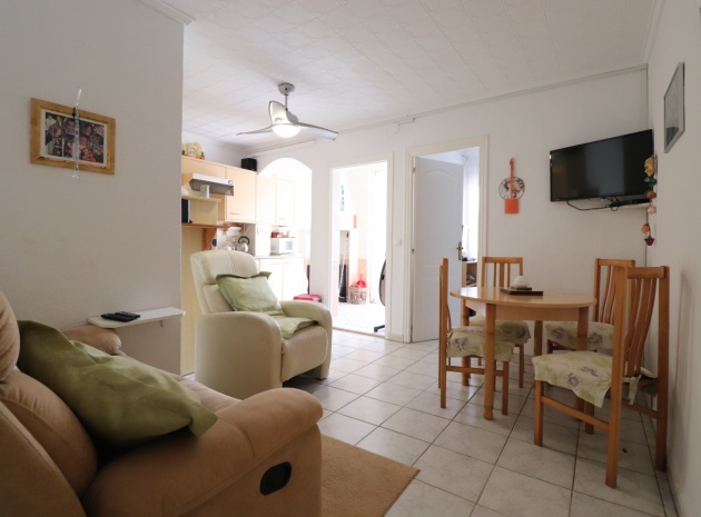 Resale - Bungalow - Guardamar del Segura - El Moncayo