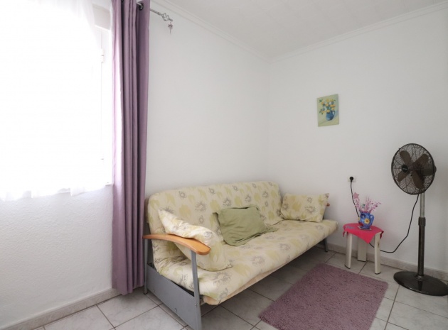 Resale - Bungalow - Guardamar del Segura - El Moncayo