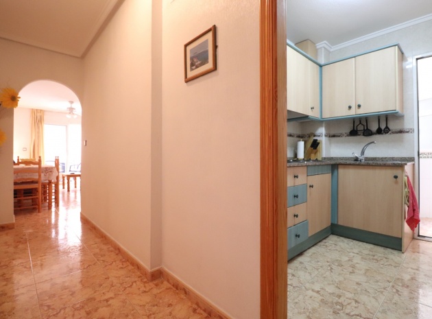 Resale - Apartment - Torrevieja - Torrevieja - Centre