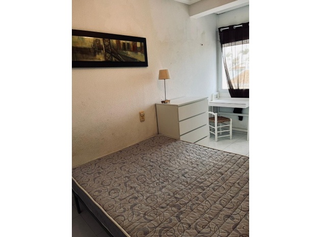 Resale - Apartment - Villamartin - La Fuente