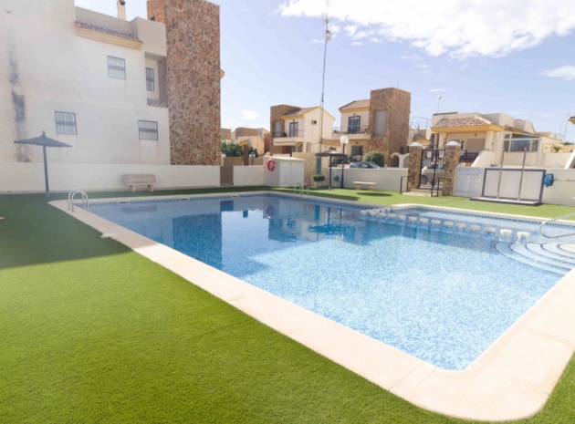 Resale - Villa - Guardamar del Segura - El Raso