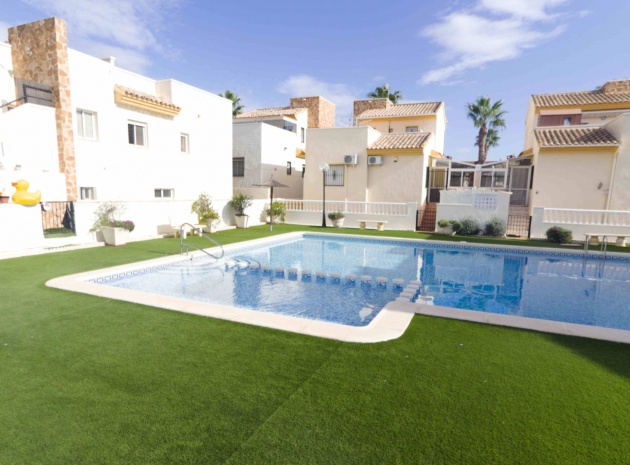 Resale - Villa - Guardamar del Segura - El Raso