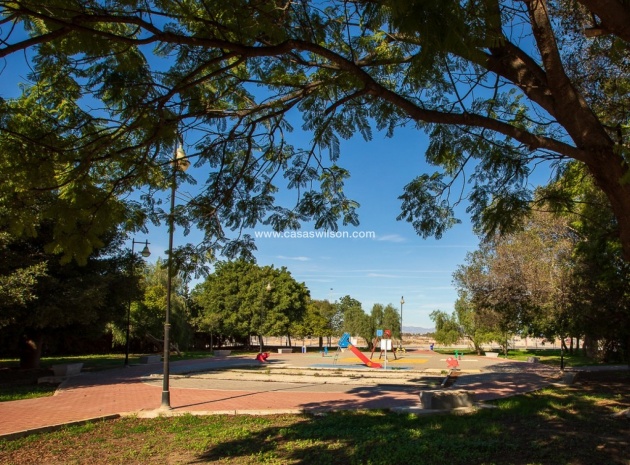 Wederverkoop - Villa - Torrevieja - jardin del mar