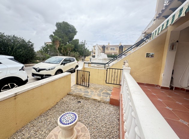 Resale - Apartment - Villamartin - lomas del golf