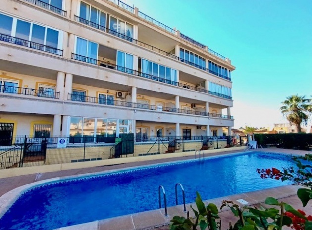 Resale - Apartment - Playa Flamenca - la mirada