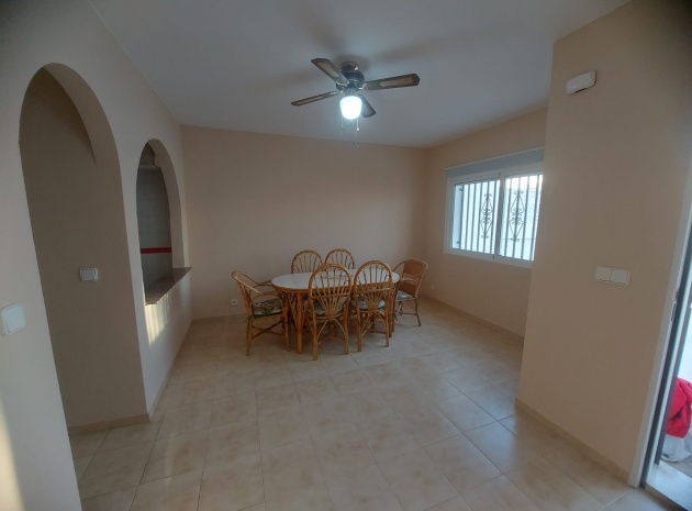 Resale - Townhouse - La Florida  - La Florida