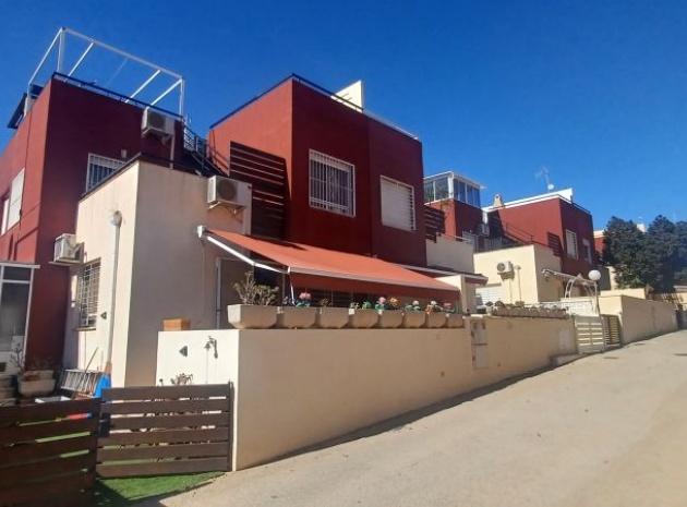 Resale - Villa - Villamartin - vista azul