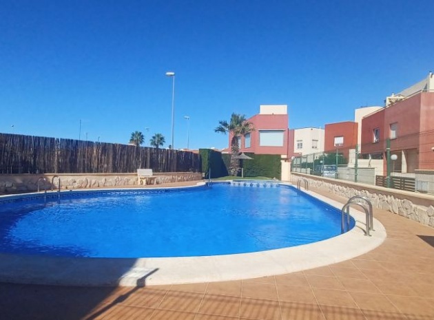 Resale - Villa - Villamartin - vista azul