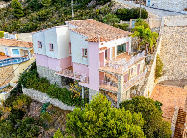 Resale - Villa - Moraira