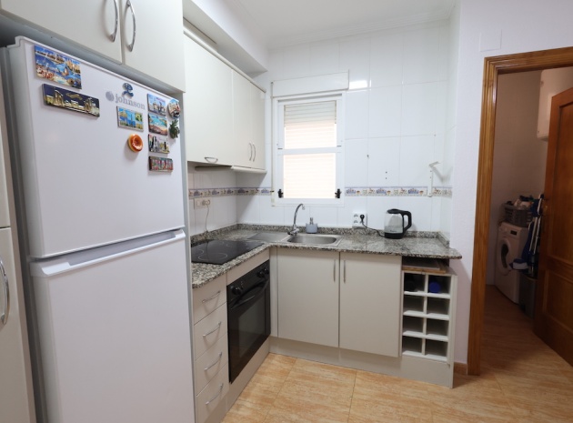 Resale - Apartment - Playa Flamenca - la mirada