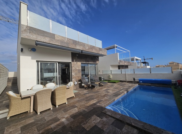 Resale - Villa - Villamartin - PAU 26
