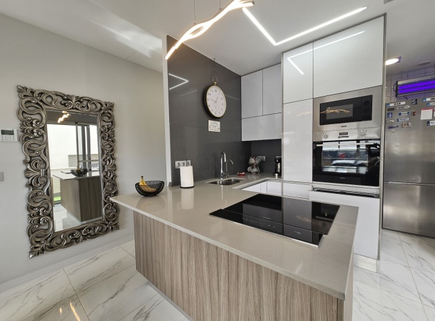 Resale - Villa - Villamartin - PAU 26