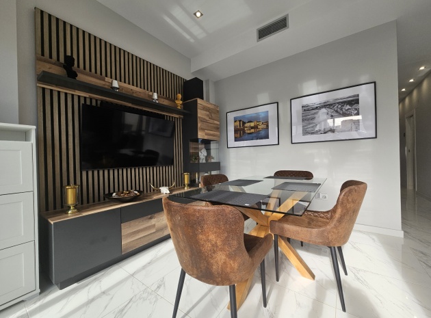 Resale - Villa - Villamartin - PAU 26