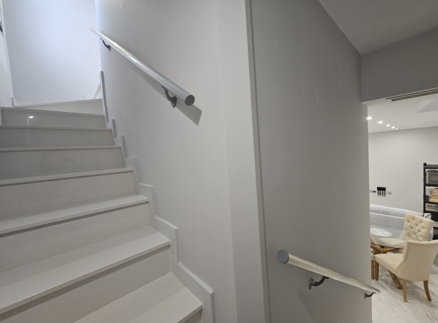 Resale - Villa - Villamartin - PAU 26