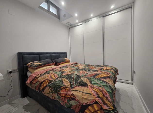 Resale - Villa - Villamartin - PAU 26