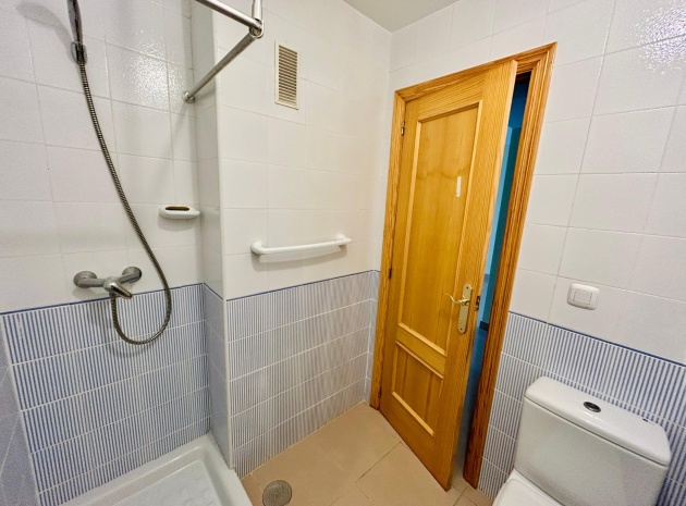 Wiederverkauf - Wohnung - Guardamar del Segura