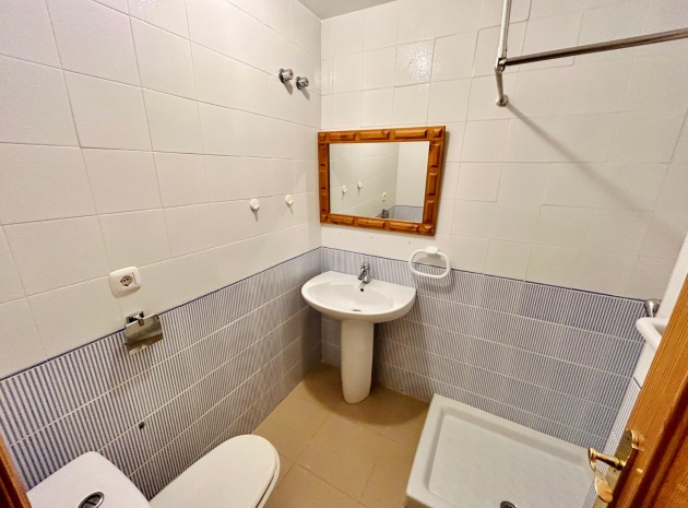 Wiederverkauf - Wohnung - Guardamar del Segura