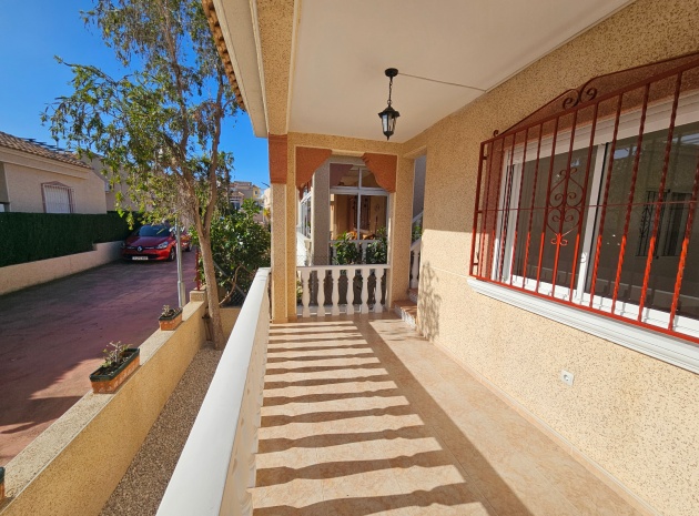 Resale - Villa - Algorfa - Montemar