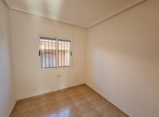 Resale - Villa - Algorfa - Montemar