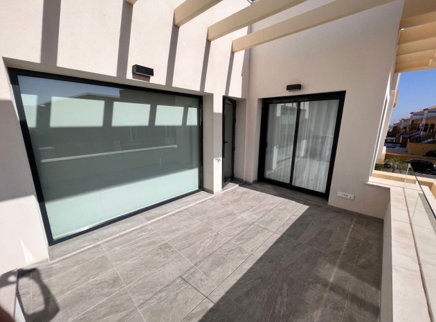 Resale - Villa - Los Montesinos - La Herrada