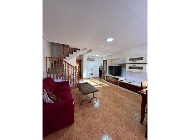 Resale - Townhouse - Torremendo - torremendo
