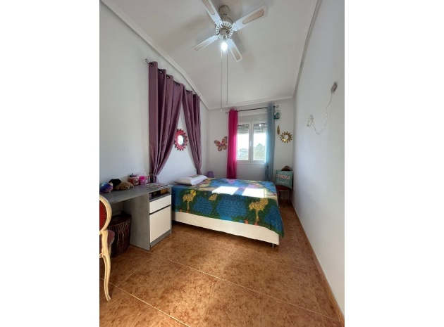 Resale - Townhouse - Torremendo - torremendo