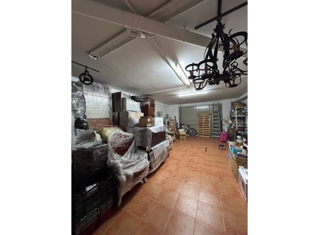 Resale - Townhouse - Torremendo - torremendo
