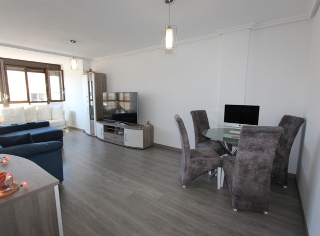 Resale - Apartment - Guardamar del Segura - beachside