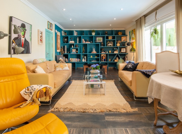 Resale - Villa - Algorfa