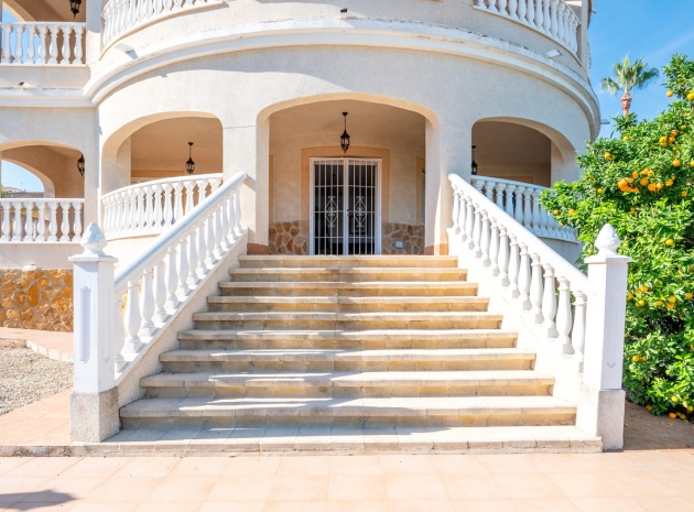 Resale - Villa - Algorfa