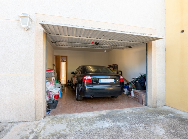 Resale - Villa - Algorfa