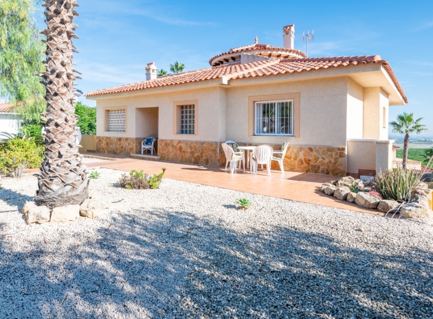 Resale - Villa - Algorfa
