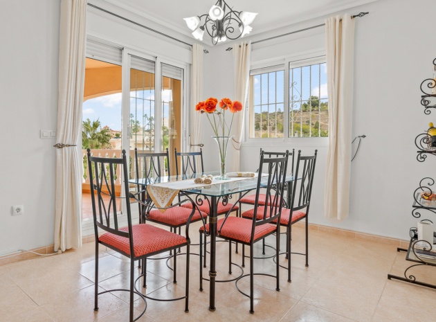 Resale - Villa - Algorfa