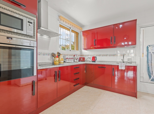 Resale - Villa - Algorfa