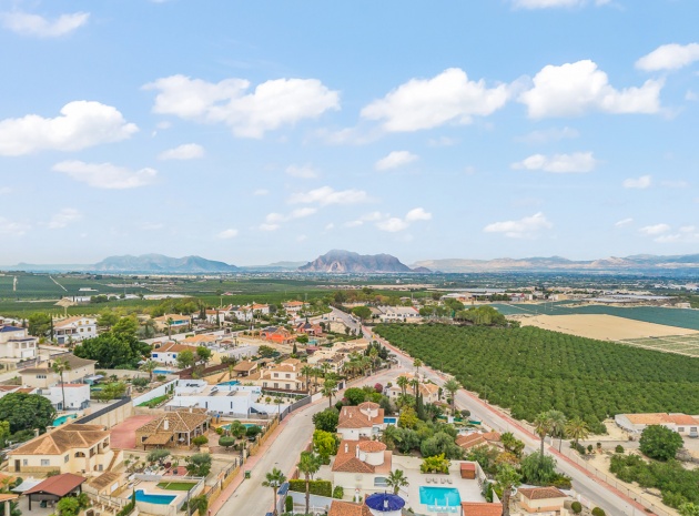 Resale - Villa - Algorfa