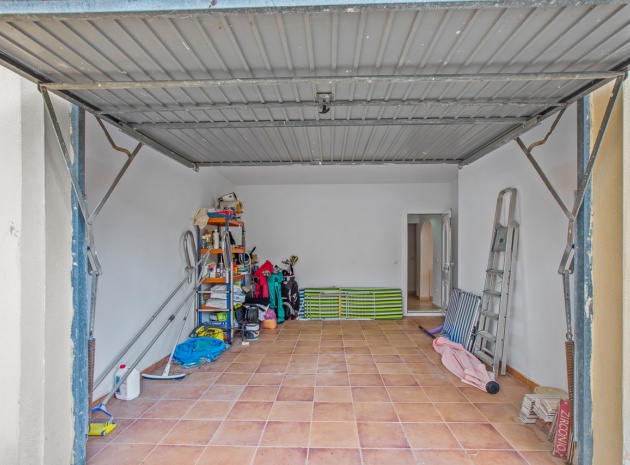 Resale - Villa - Algorfa