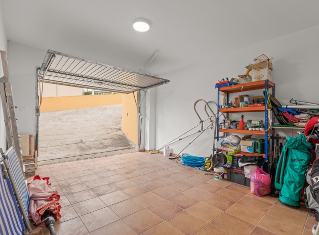 Resale - Villa - Algorfa