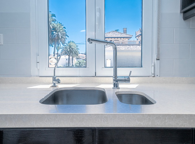 Revente - Villa - La Zenia - beachside