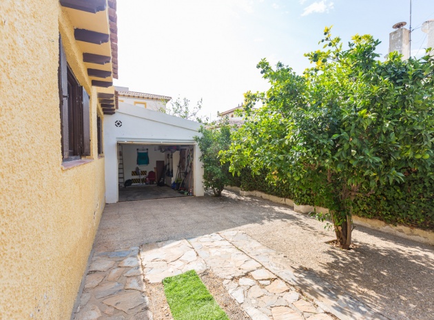 Återförsäljning - Villa - Cabo Roig - Lomas de Cabo Roig