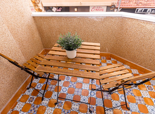 Återförsäljning - Lägenhet - Torrevieja
